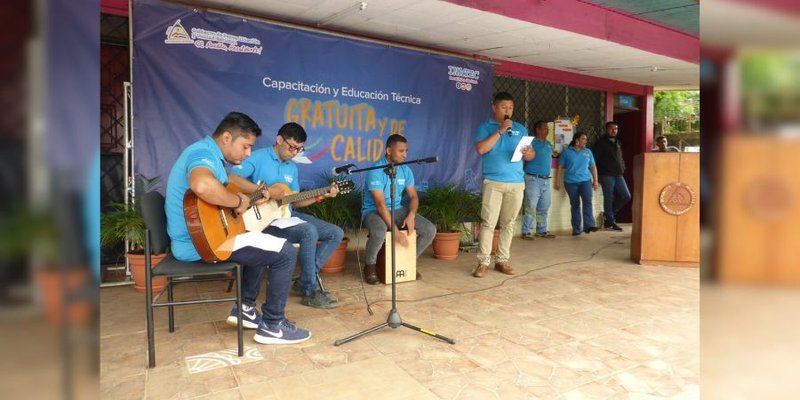 Centro Tecnológico Ricardo Morales Avilés celebra 46 años de su fundación