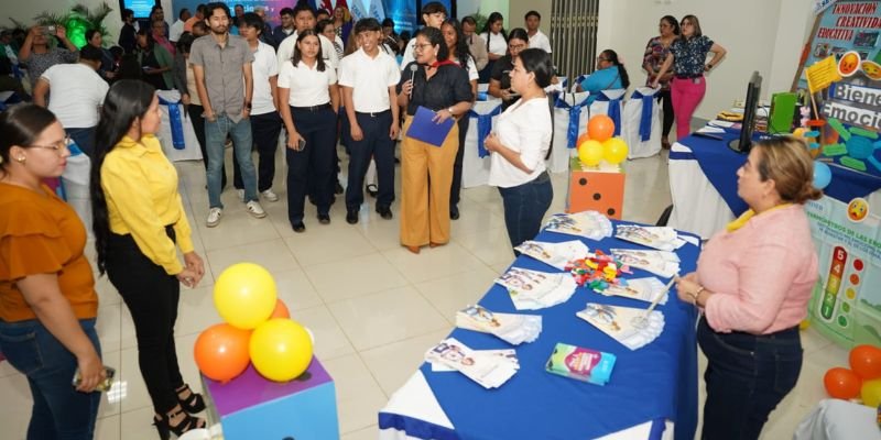 El amor y la paciencia que transforman vidas, Nicaragua inicia jornada nacional de reconocimiento a sus maestros