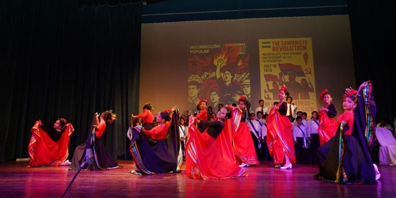 Gala Artística en Chinandega rinde homenaje a Germán Pomares y fortalece la identidad cultural de las nuevas generaciones