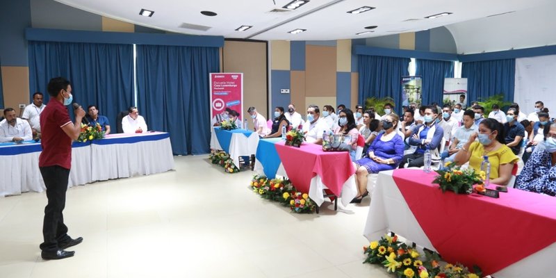 Escuela Hotel Casa Luxemburgo cumple 3 años