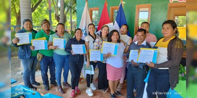 Realizan en Villa El Carmen promoción de egresados de cursos en Agro Industrialización