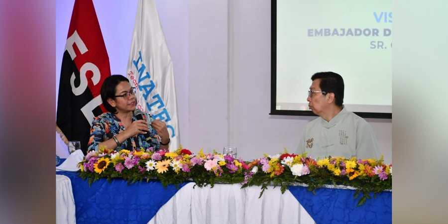Embajador de China en Nicaragua realiza visita a  Centro Tecnológico de Hotelería y Turismo