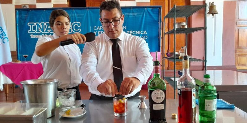 Celebran Día Internacional del Turismo en el Centro Tecnológico de Granada