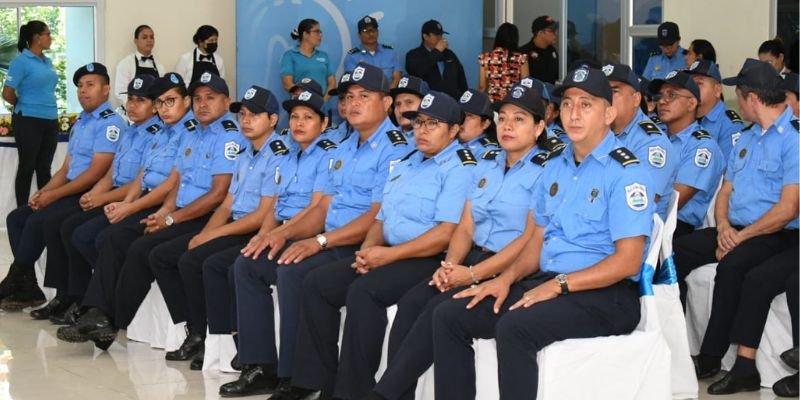 Celebran tercera promoción del Programa Angelita Morales Avilés