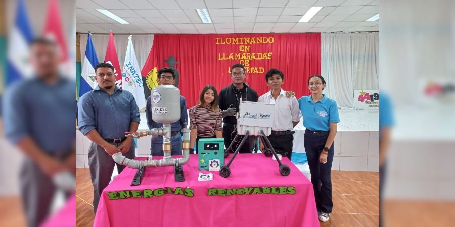 Jornada Nacional de Innovación promueve el emprendimiento y la creatividad en los estudiantes técnicos