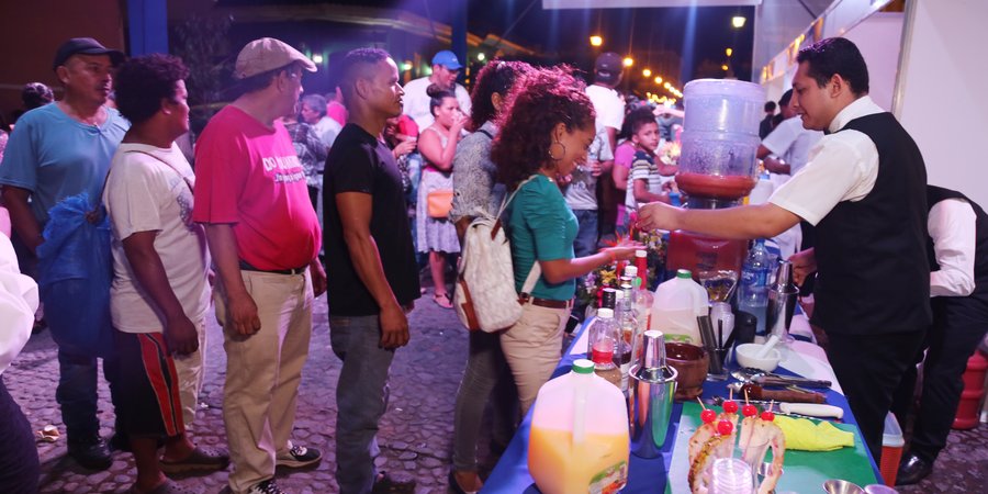 Expo Tecno de Bartender y Barismo en Granada