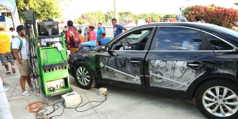 Capitalinos visitan el Mega Circuito #SoyTecNicaragua