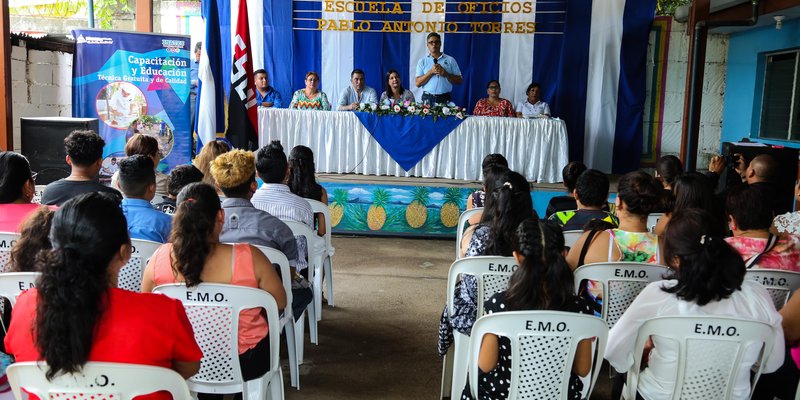 Nuevos egresados de la Escuela Municipal de Oficio en Ticuantepe