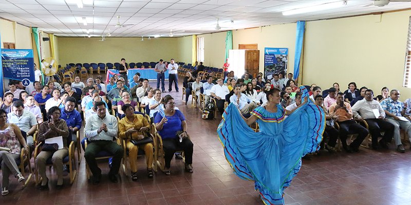 Docentes se certifican en de Módulo de Tutoría Virtual