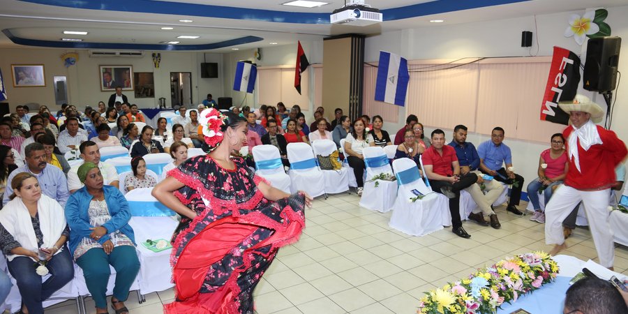 Felicidades a los docentes de la educación técnica