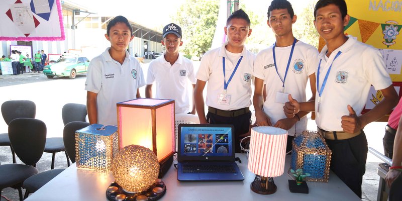 Feria Tecnológica Vocacional