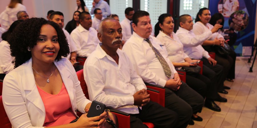 Primera Graduación de Docentes de la Educación Técnica