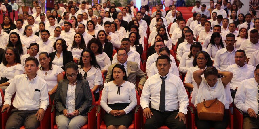 Primera Graduación de Docentes de la Educación Técnica