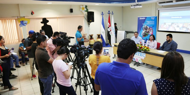 Conferencia de Prensa