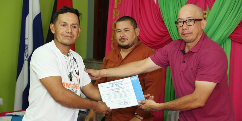 Construcción con Certificación Laboral