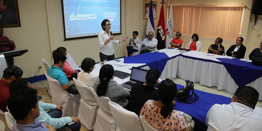 Subsistemas de educación sostienen encuentro de trabajo