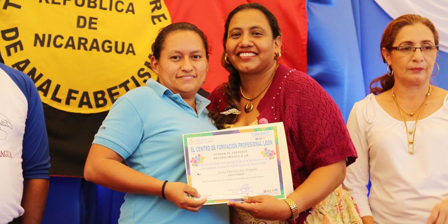 “La educación transforma”