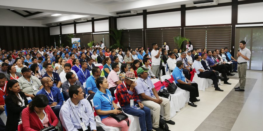 Docentes Técnicos, “Construyendo Aprendizajes para la Paz”