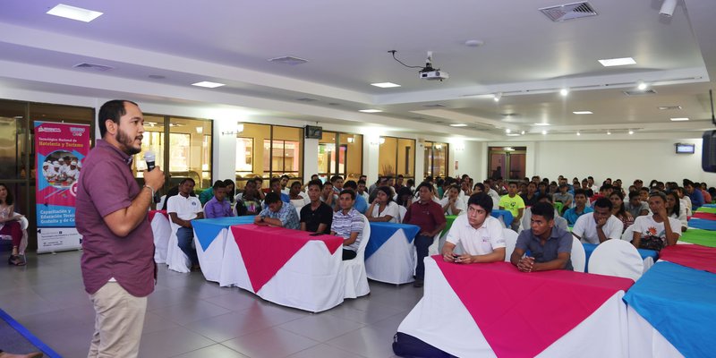 Concurso Nacional de Muralismo promoviendo la paz