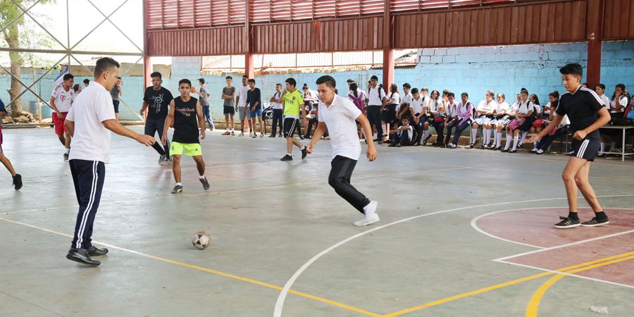 “Haciendo deporte, con alegría, recordamos el legado de nuestro comandante Tomás”