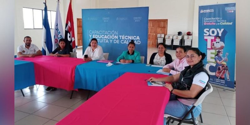 Docentes del Centro Tecnológico Héroes y Mártires de Asturias participan en su 8vo Congreso Nacional
