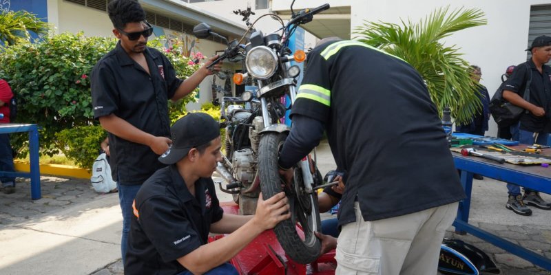 Festival TEC Urbano celebra tercer aniversario del Centro Cultural y Politécnico José Coronel Urtecho