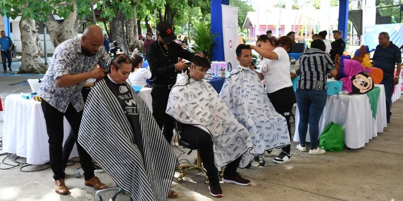 Capitalinos disfrutan del Festival "Tu oportunidad en el Tec"
