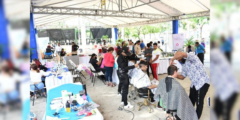 Capitalinos disfrutan del Festival "Tu oportunidad en el Tec"