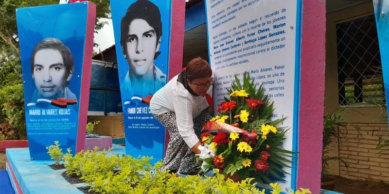 En Jinotepe develan monumento en homenaje a la Gesta Heroica de los estudiantes del 78