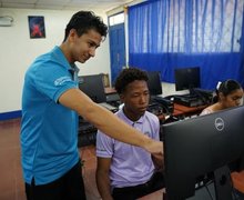 El viaje de Santos: Del corazón del Tortuguero a las aulas del éxito