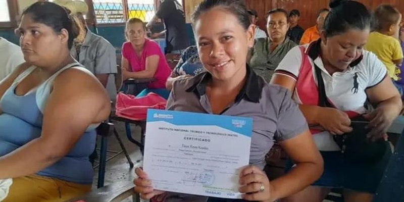 Celebran triunfos educativos: Destacada promoción del Programa Vocación Productiva en el Caribe Norte