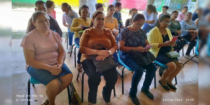 Realizan en Villa El Carmen promoción de egresados de cursos en Agro Industrialización