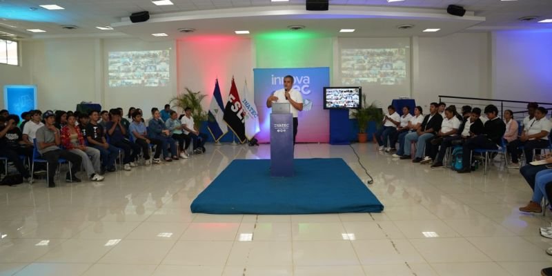 INNOVATEC 2026: Protagonistas de la educación técnica inician entrenamientos en innovación y tecnología