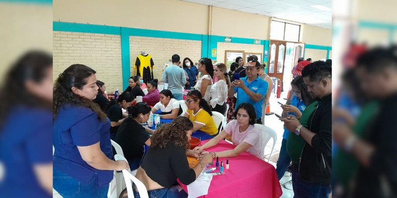 Desarrollan Festival Tecnológico en el Centro Técnico Simón Bolívar