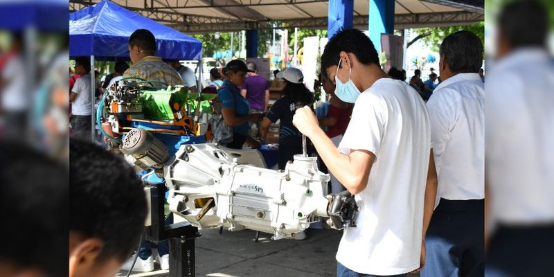 Capitalinos disfrutan del Festival "Tu oportunidad en el Tec"