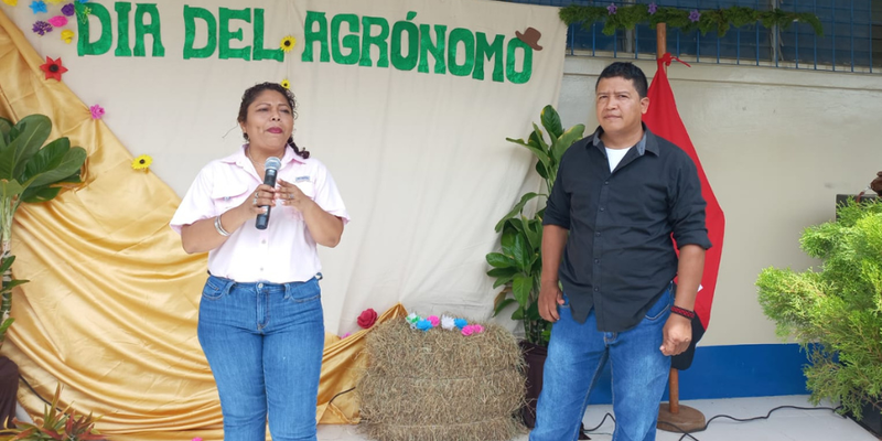 Estudiantes Técnicos se toman un receso para celebrar el Día del Agrónomo nicaragüense