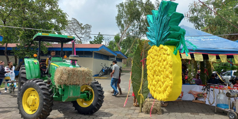 Estudiantes Técnicos se toman un receso para celebrar el Día del Agrónomo nicaragüense