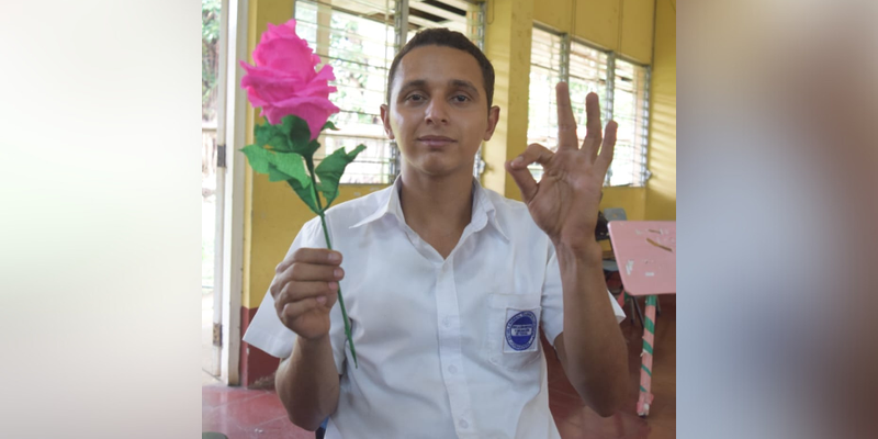 Personas con Discapacidad en Chinandega se Capacitan en Montaje de Eventos