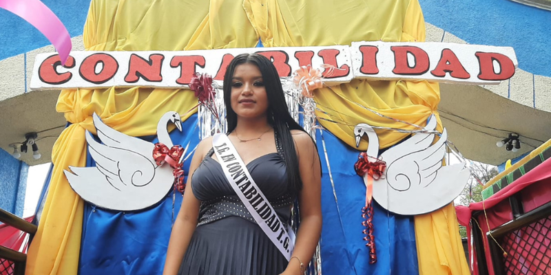 Estudiantes celebran carnaval, en saludo al  41 aniversario del centro técnico de Matagalpa