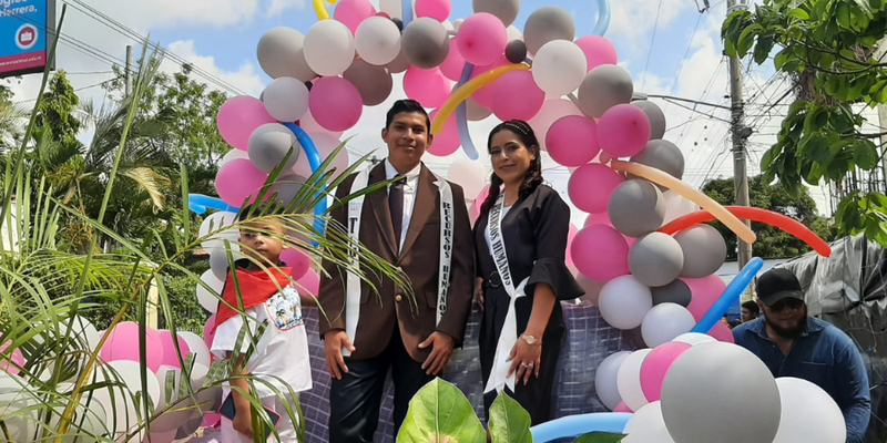 Estudiantes celebran carnaval, en saludo al  41 aniversario del centro técnico de Matagalpa