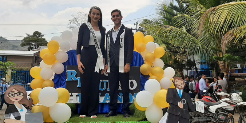 Estudiantes celebran carnaval, en saludo al  41 aniversario del centro técnico de Matagalpa