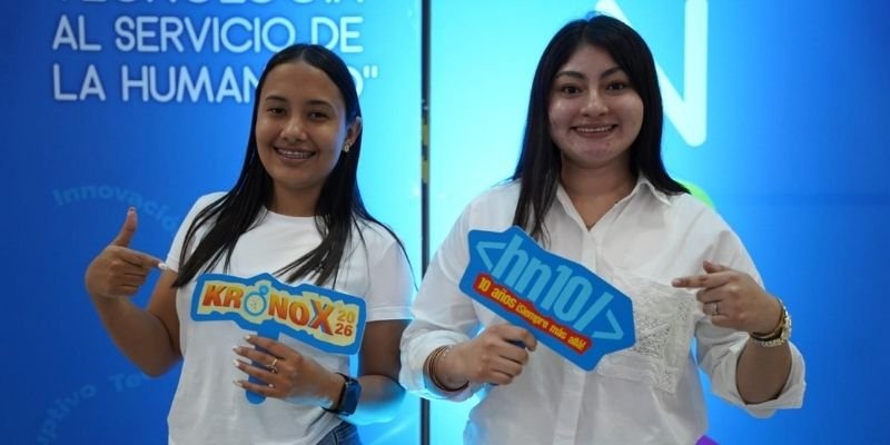 800 mentes creativas