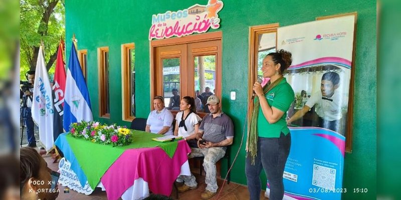 Realizan en Villa El Carmen promoción de egresados de cursos en Agro Industrialización