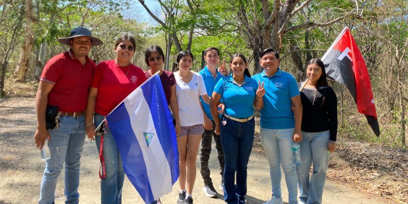 Tecnológicos de Nicaragua conmemoran legado de Benjamín Linder con jornada nacional de arte, innovación y deporte