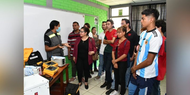 Disponibilidad de Carreras Técnicas en el Centro Tecnológico Simón Bolívar de Managua