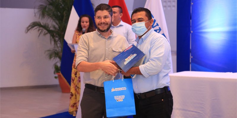 Docente Formador Destacado del Centro Nacional de Formación de Docentes, Joel Amos Cruz López (Sede Regional Germán Pomares Ordoñez - Juigalpa)