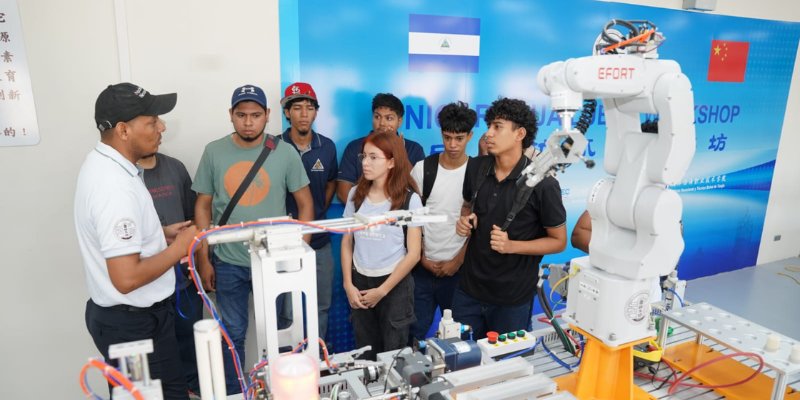 Cursos tecnológicos de alta demanda abren nuevas oportunidades en Taller Luban Nicaragua