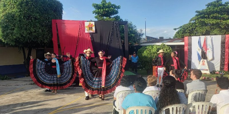 Estudiantes Técnicos Celebran Vida y Legado del Héroe Revolucionario Bidkar Muñoz