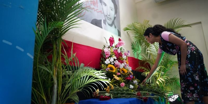 Acto conmemorativo en homenaje a la vida y legado histórico del martir revolucionario Ariel Darce