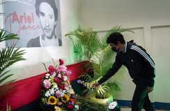Comunidad educativa y familiares rindieron homenaje al héroe revolucionario Ariel Darce Rivera